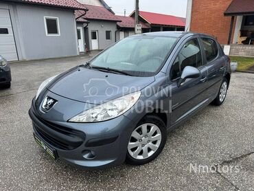 Peugeot 207 1.4 i  118h.k.m