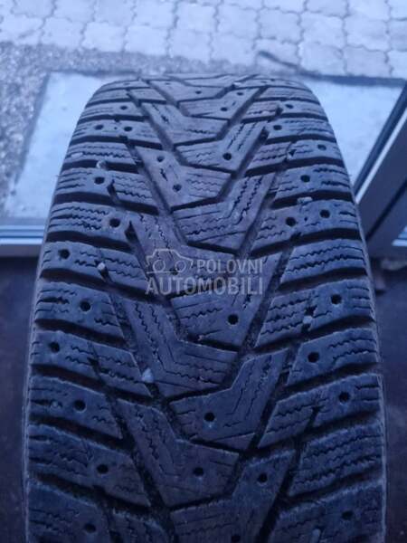 Hankook 215/65 R16 Zimska