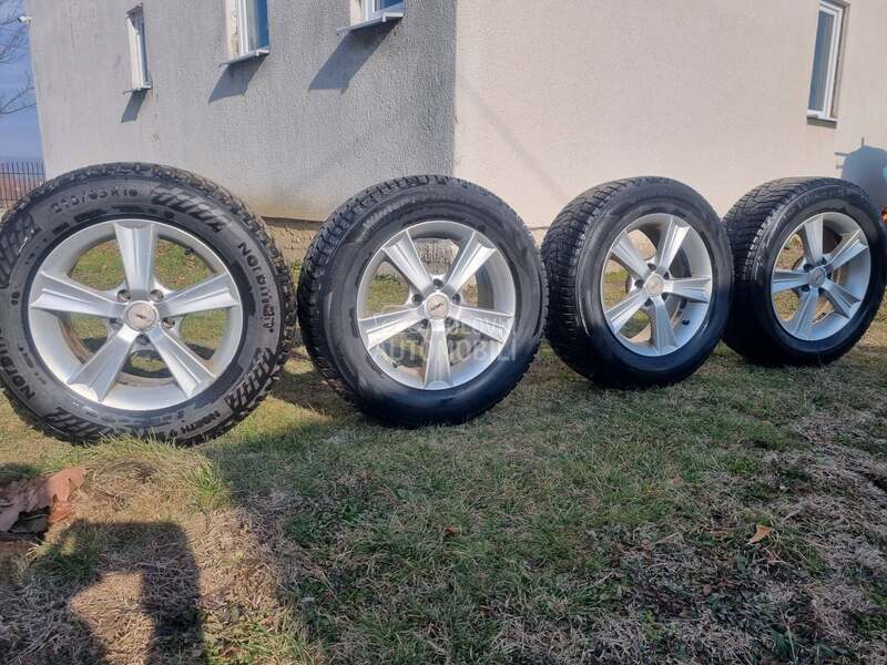 Hankook 215/65 R16 Zimska