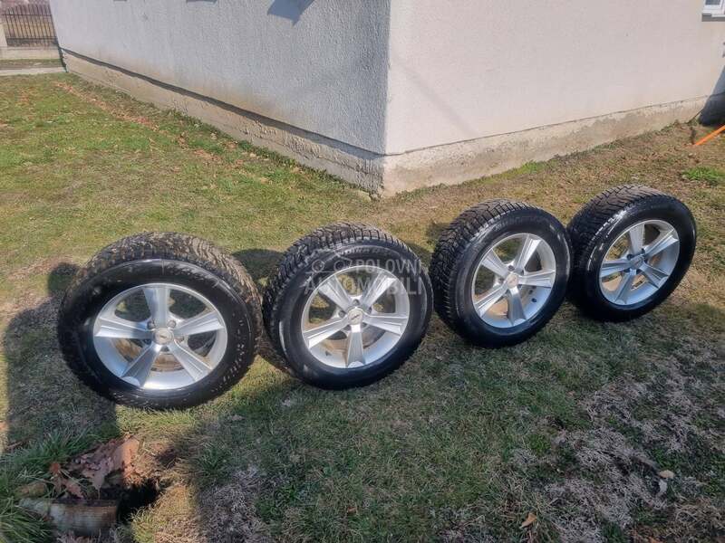 Hankook 215/65 R16 Zimska