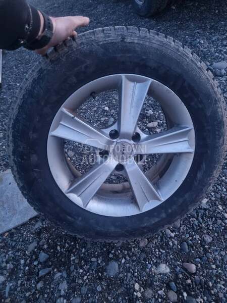 Hankook 215/65 R16 Zimska