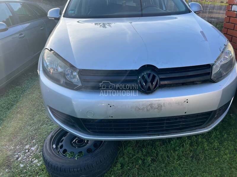 Volkswagen Golf 6 -  kompletan auto u delovima