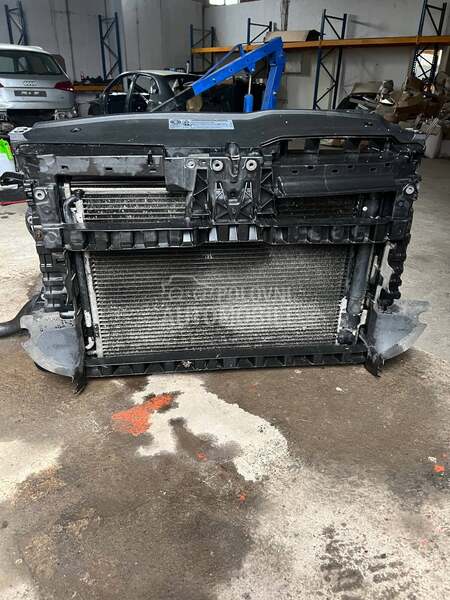 Volkswagen Golf 6 -  kompletan auto u delovima