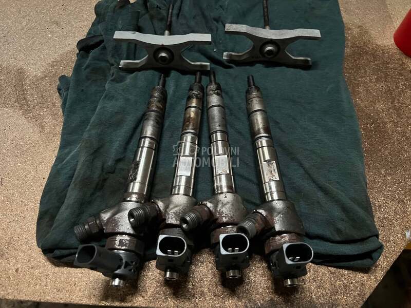 Volkswagen Golf 6 -  kompletan auto u delovima