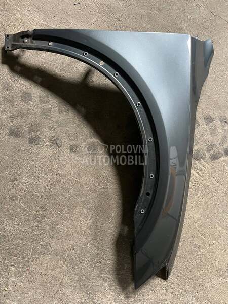 Audi Q3 -  kompletan auto u delovima