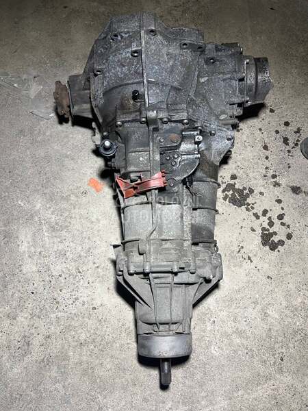 Audi Q3 -  kompletan auto u delovima