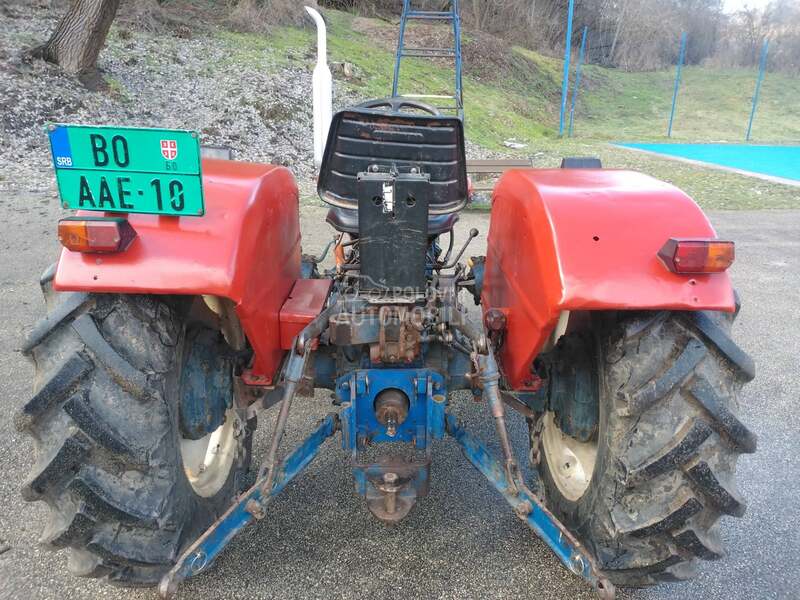 Universal 445 DT   53ks