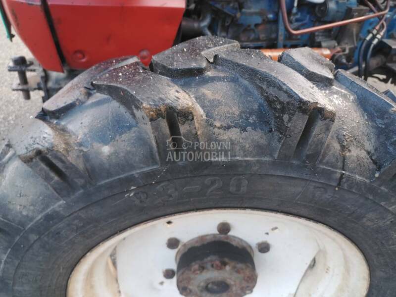 Universal 445 DT   53ks