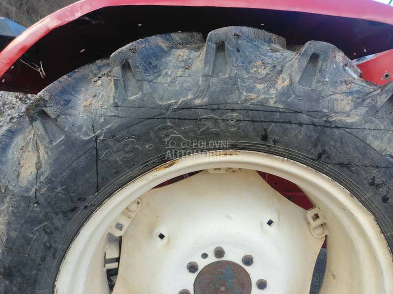 Universal 445 DT   53ks