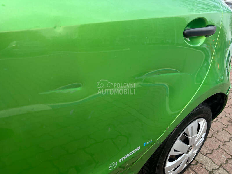 Mazda 2 1.3i CE PLUS