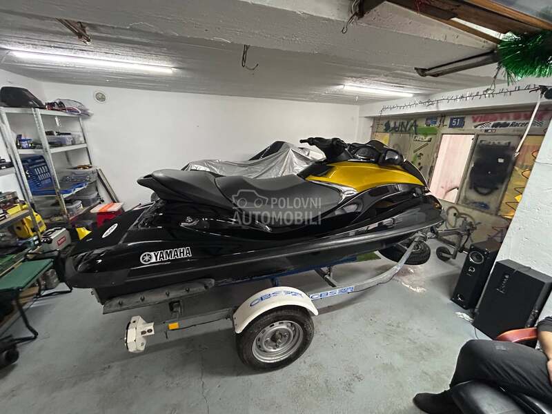 Yamaha FX 1800 Hight Input