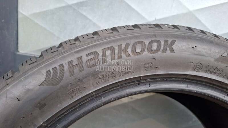 Hankook 225/50 R18 Zimska