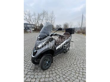 Piaggio MP3 300 B Kategorija