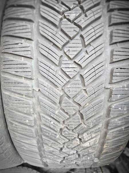 Dunlop 255/35 R19 Zimska