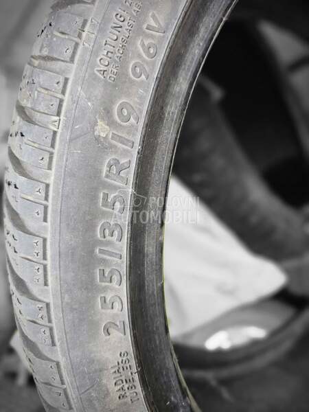 Dunlop 255/35 R19 Zimska