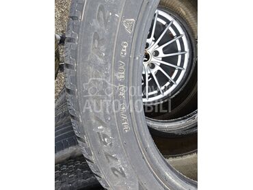 Pirelli 275/45 R21 Zimska