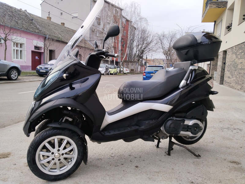 Piaggio MP3_400LT