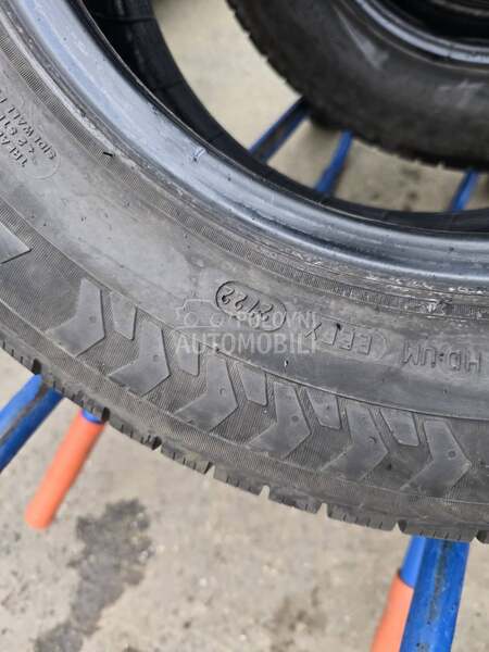 Michelin 215/65 R15 Zimska
