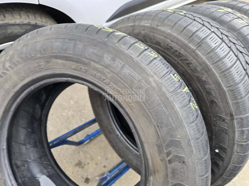 Michelin 215/65 R15 Zimska