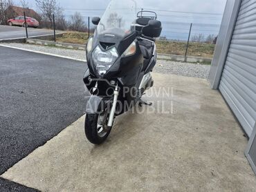 Honda Silver wing 600