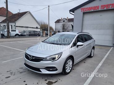 Opel Astra K NAV/LED