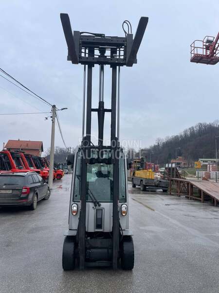 Still 2,5 tona Duplex