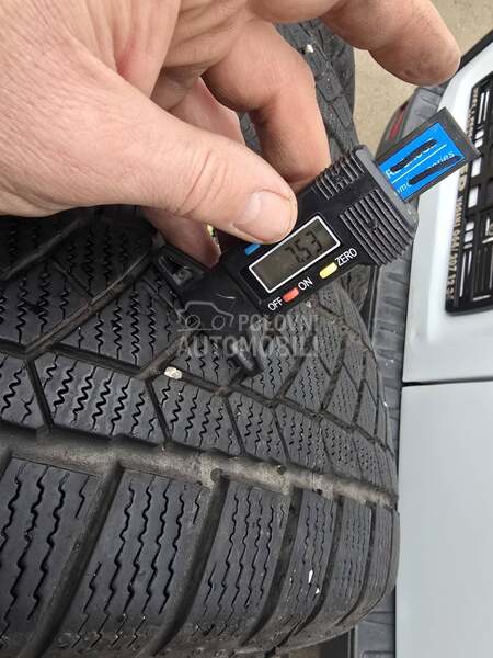 Continental 205/60 R16 Zimska