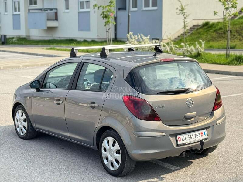 Opel Corsa D 