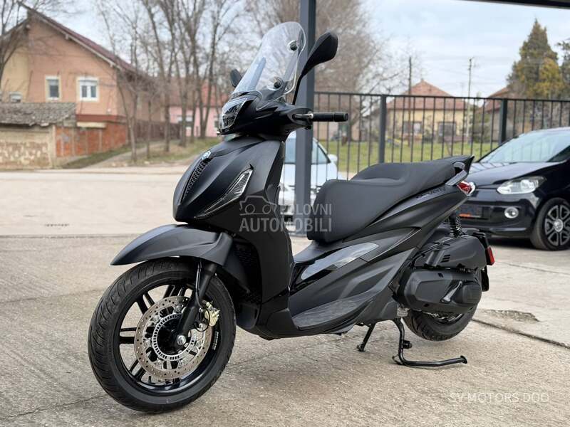 Piaggio Beverly 400HPE DEEP BLACK
