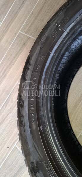 Pirelli 245/50 R19 Zimska