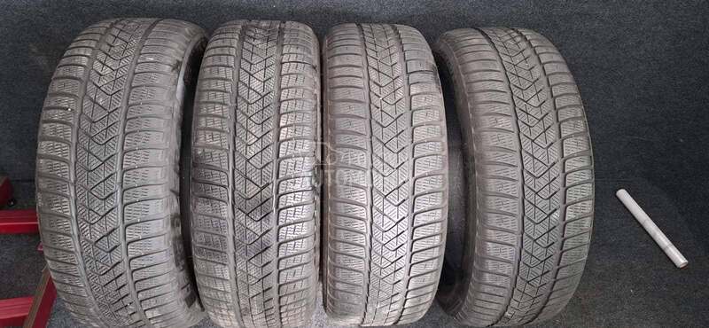 Pirelli 245/50 R19 Zimska