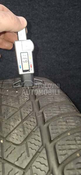 Pirelli 245/50 R19 Zimska