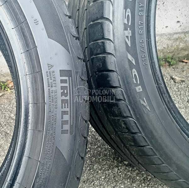 Pirelli 215/45 R17 Letnja