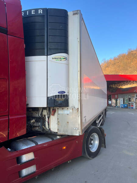 Schmitz Vector 1850