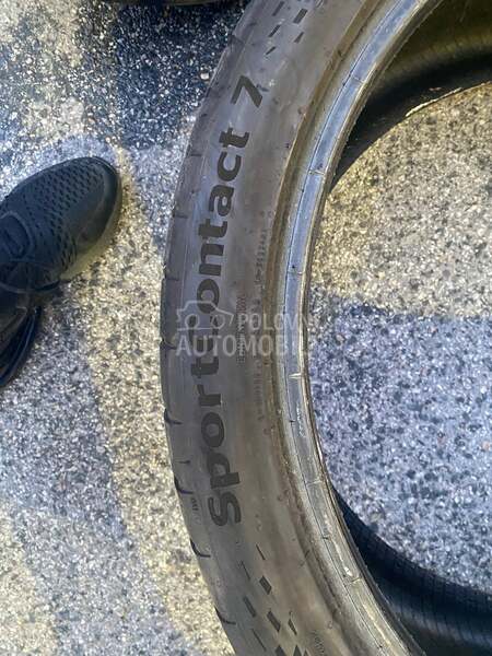 Continental 315/30 R22 Letnja