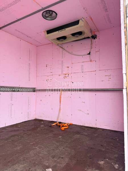 Mercedes Benz ATEGO 818/4x2