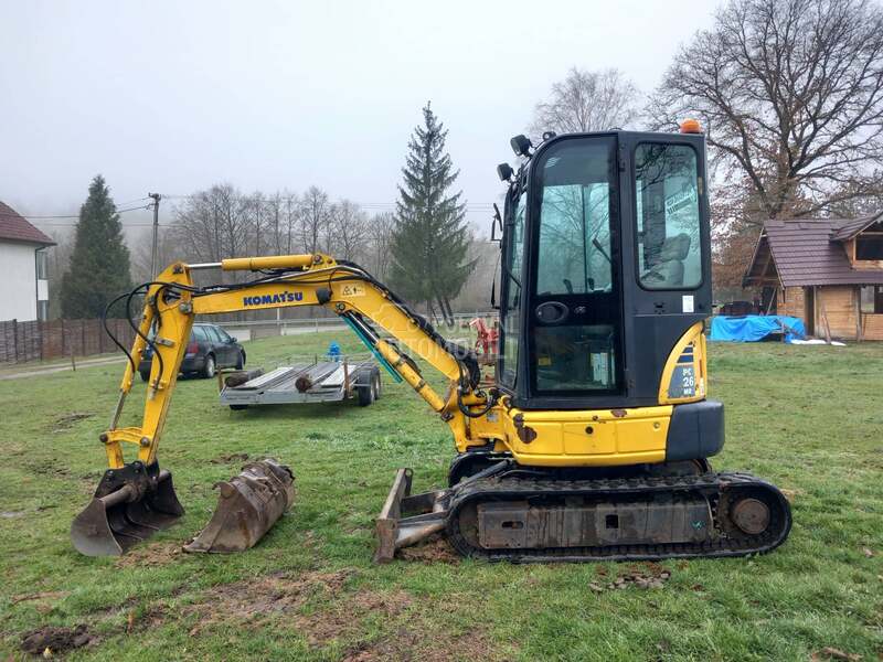 Komatsu PC 26