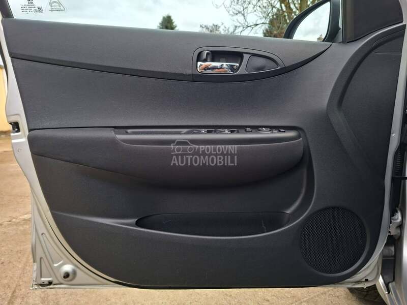 Hyundai i20 PROČITATI TEXT