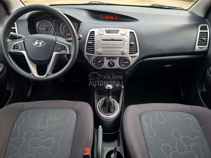 Hyundai i20 PROČITATI TEXT