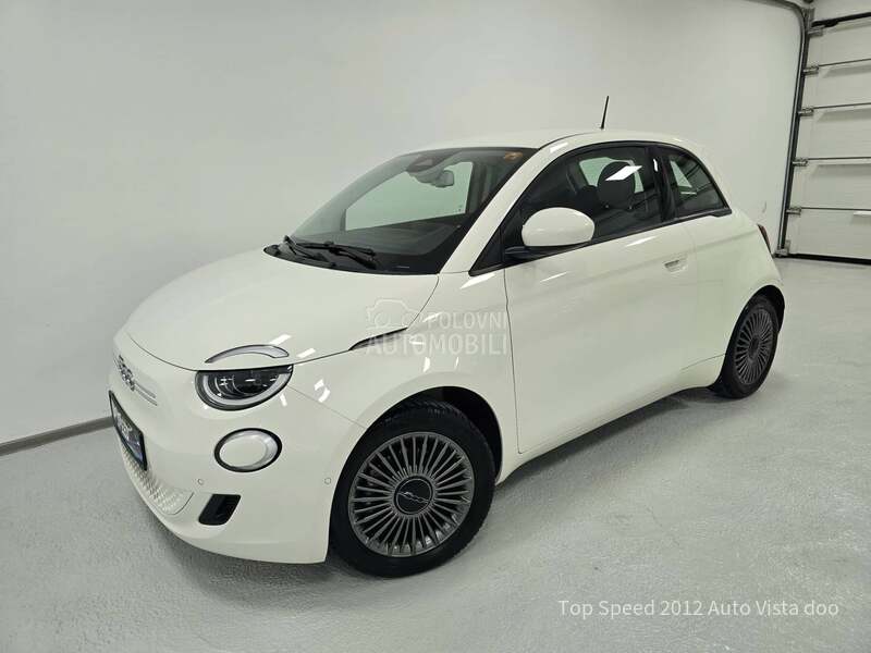 Fiat 500e 42  3 plus 1