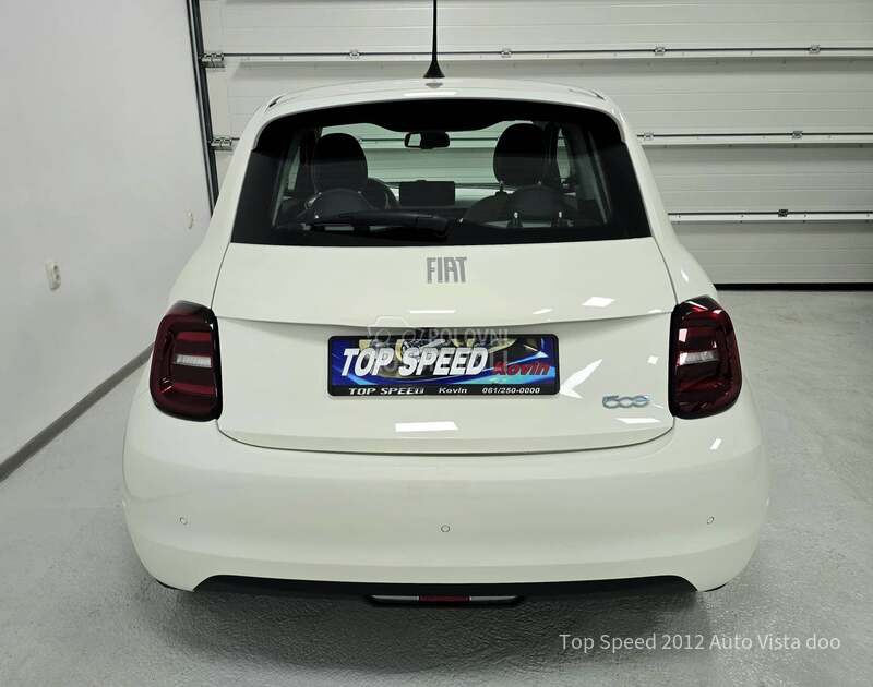 Fiat 500e 42  3 plus 1