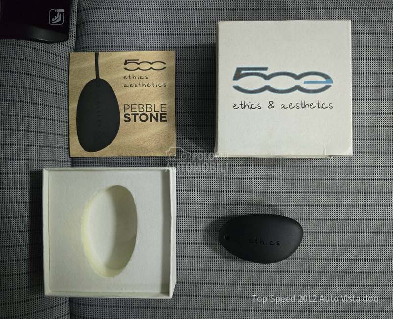 Fiat 500e 42  3 plus 1