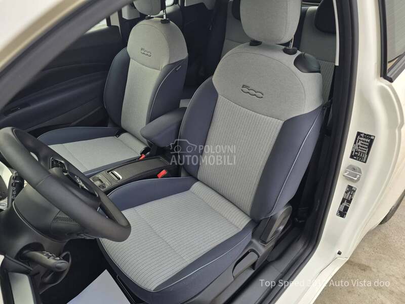 Fiat 500e 42  3 plus 1