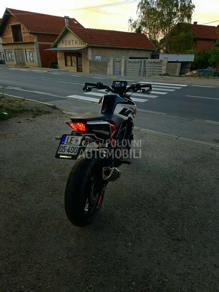 KTM Duke 125