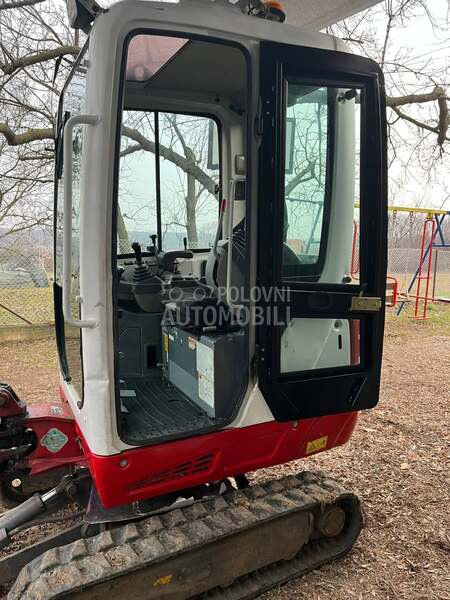 Takeuchi TB216