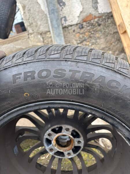 Minerva 215/60 R16 Zimska