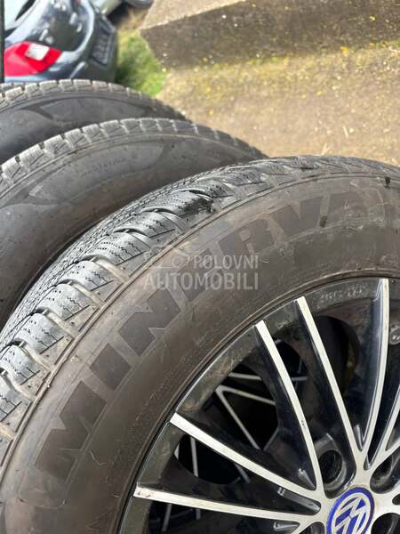Minerva 215/60 R16 Zimska