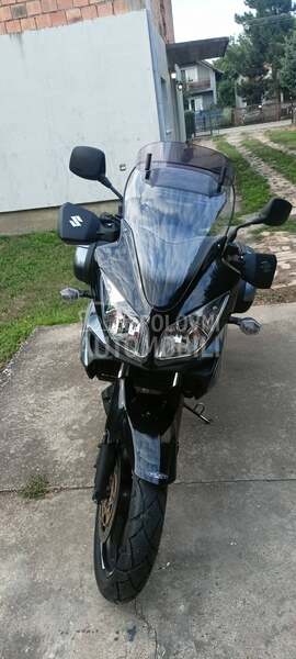 Suzuki V strom