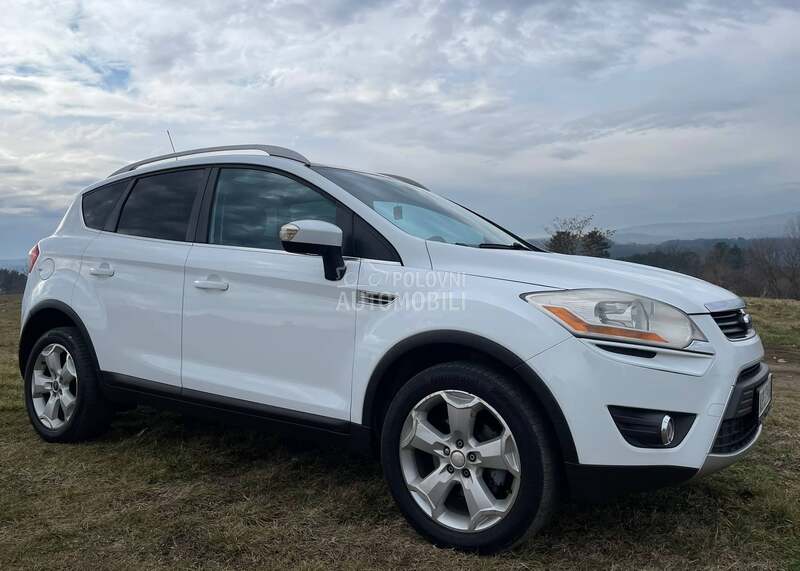 Ford Kuga 4x4 Titanium