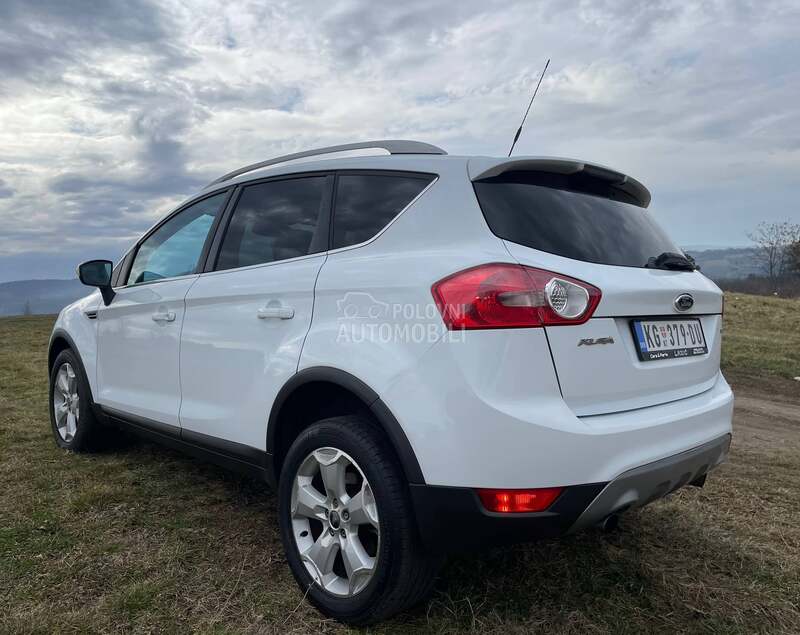Ford Kuga 4x4 Titanium